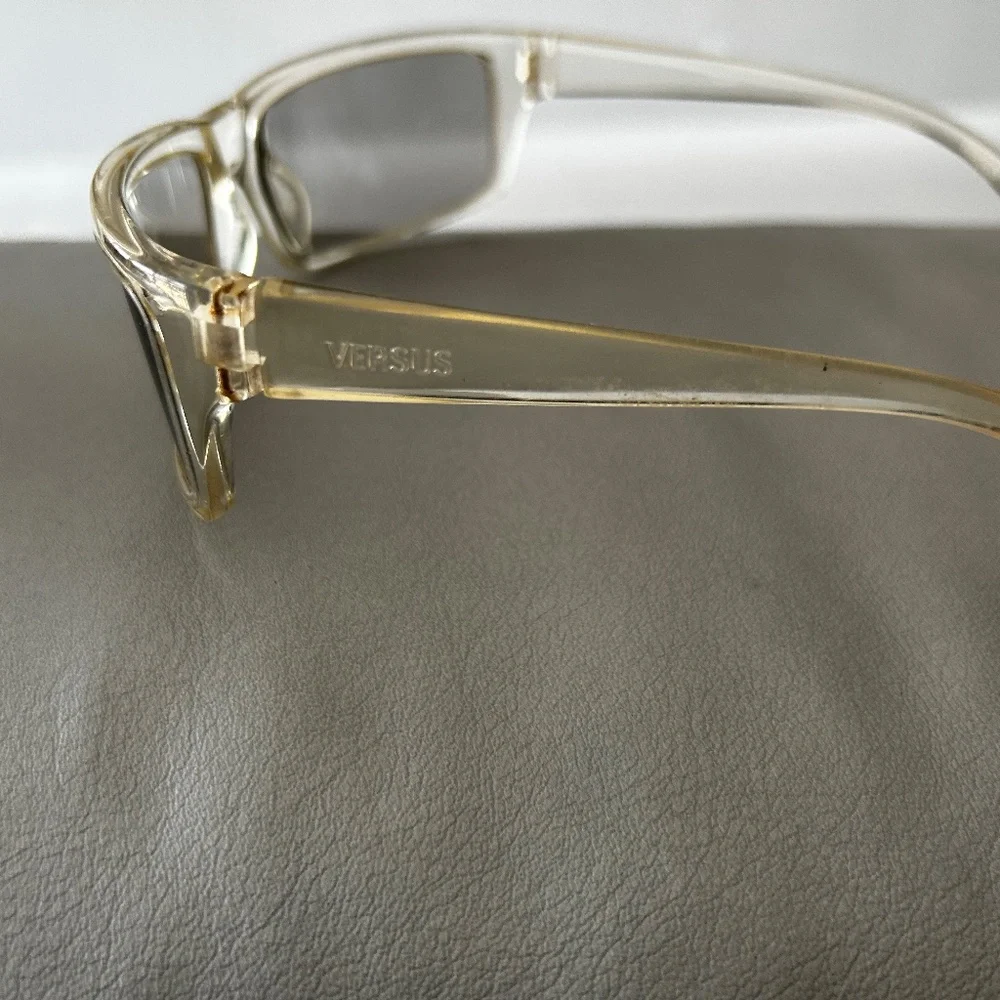 Vesus  by VersaceSunglasses - Picture 8 of 8